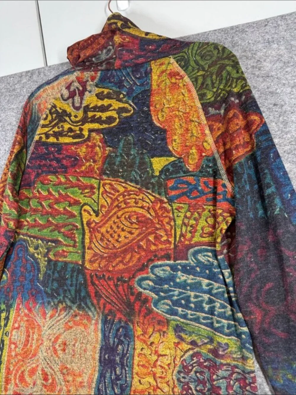 Funsport Tunic Sweater Multicolor Patch Printes Boho Artsy Festival Chic Medium